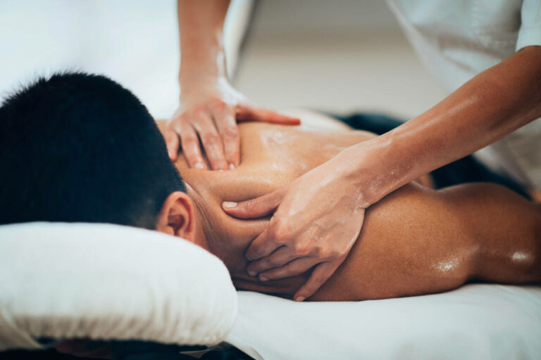 Exploring the Benefits of Massage for Athletes and Active Individuals